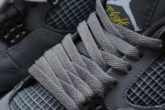 Boostmaster lin 308497-007 (2019) Cool Grey Air Jordan Retro 4 0615
